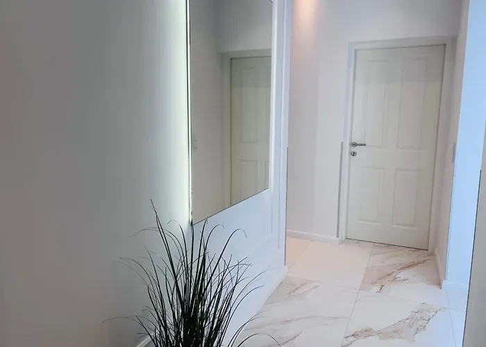 Apartment Zeus Design Schlosspark Schoenbrunn